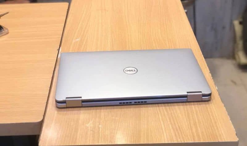 Dell Inspiron 7400 i7 8th generation 360 flip Touch screen laptop 3