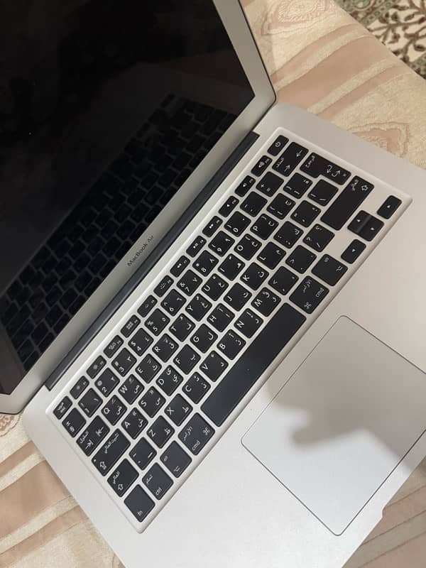 MacBook Air 2017 3