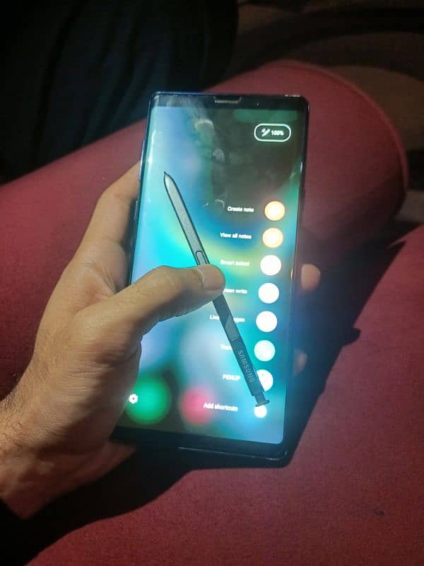 Samsung Note 9 (8/512) 4