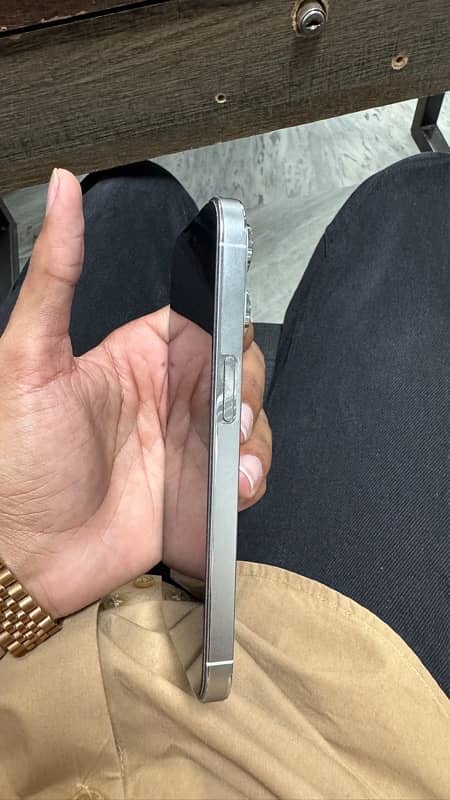 Iphone 14 Pro PTA (256 gb) 4