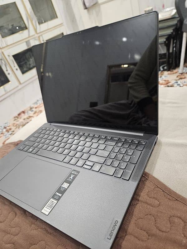 Gaming and productivity Laptop with RTX 4060, Lenovo Slim Pro 9i 5