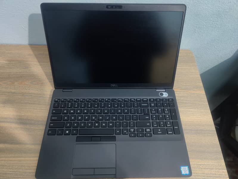 Dell Latitude 5500 – Fast & Reliable 0