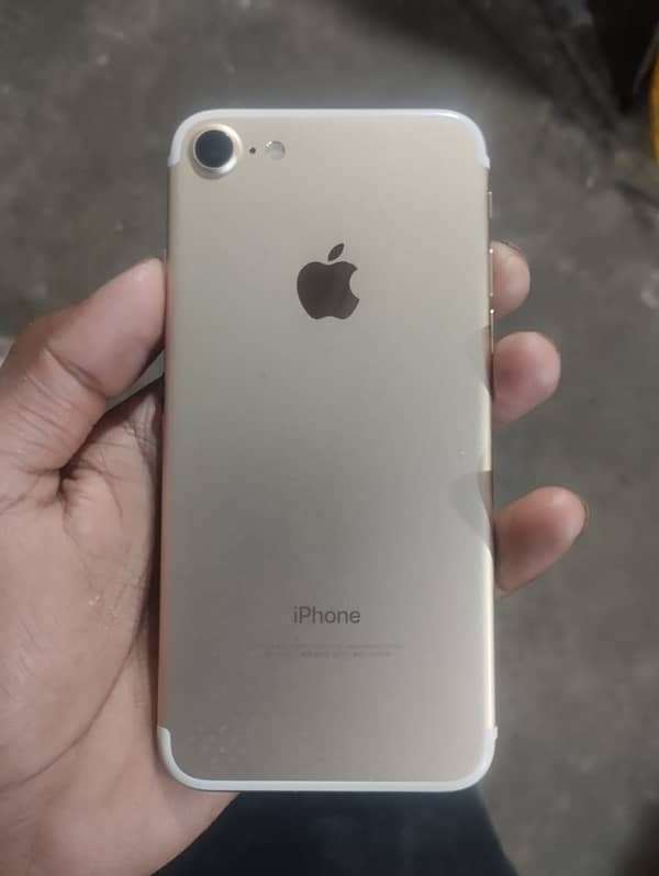 iPhone 7 128gb non pta condition 10by10 0