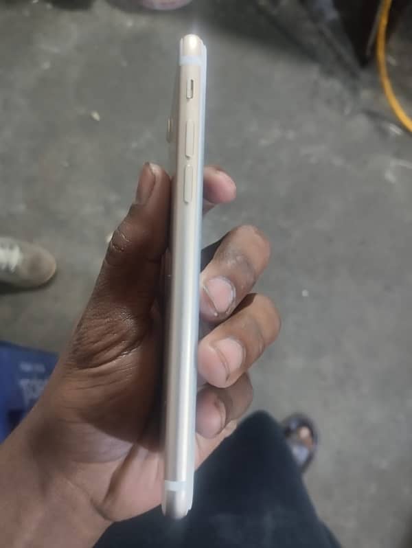 iPhone 7 128gb non pta condition 10by10 2