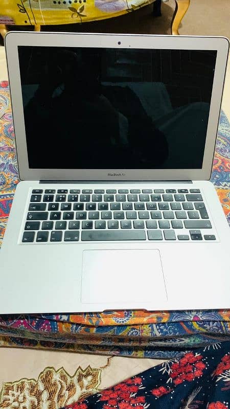 MacBook Air Early 2015 1