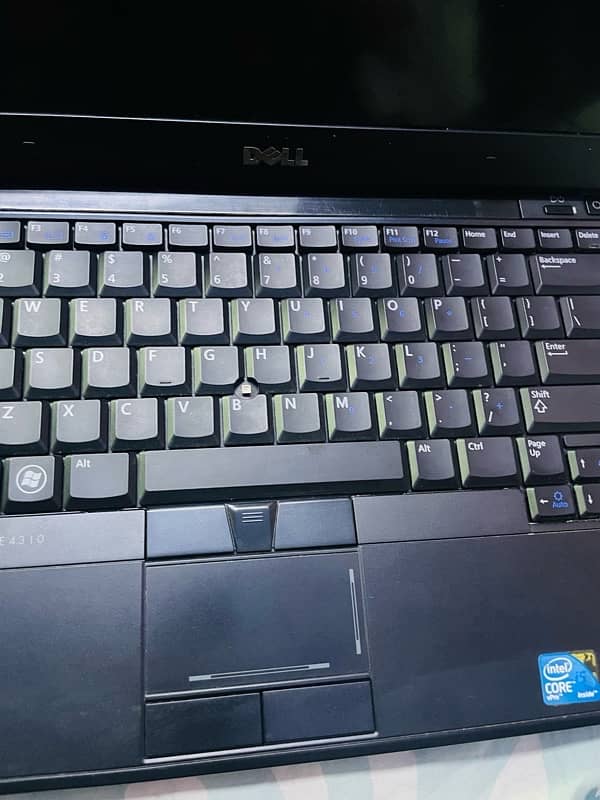 Dell E4310 core i5 2nd with SSD Hard 9