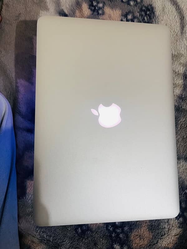 Apple MacBook Pro 2015 – 8GB RAM | 256GB SSD | Great Condition 1