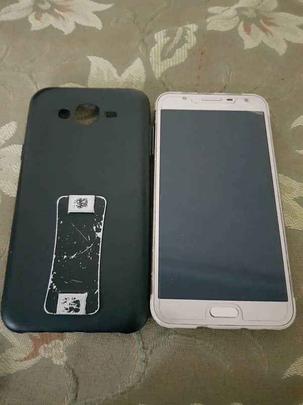 samusng j7 core offical pta approved dual sim 4