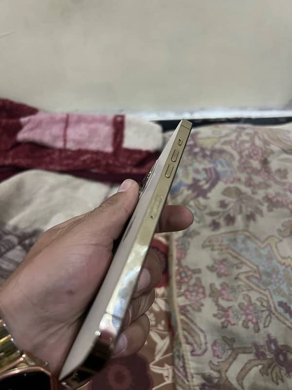 “iPhone 12 Pro Max 128GB – Excellent Condition | Best Price in Islama 5