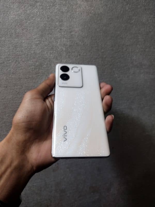 vivo t2 pro 5g. 8+8)128 4