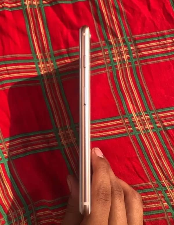 Iphone 8 Plus 128Gb PTA Approved 2