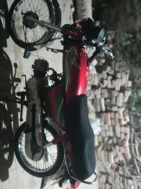 Honda 70 cc 10 by l0 condition urgent sale 1