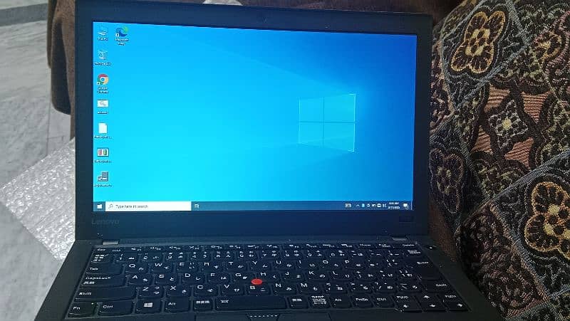 Lenovo Thinkpad X260  Core i5 6th generation like new 4