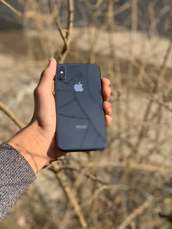 Iphone xs 64gb pta approved waterpack 2