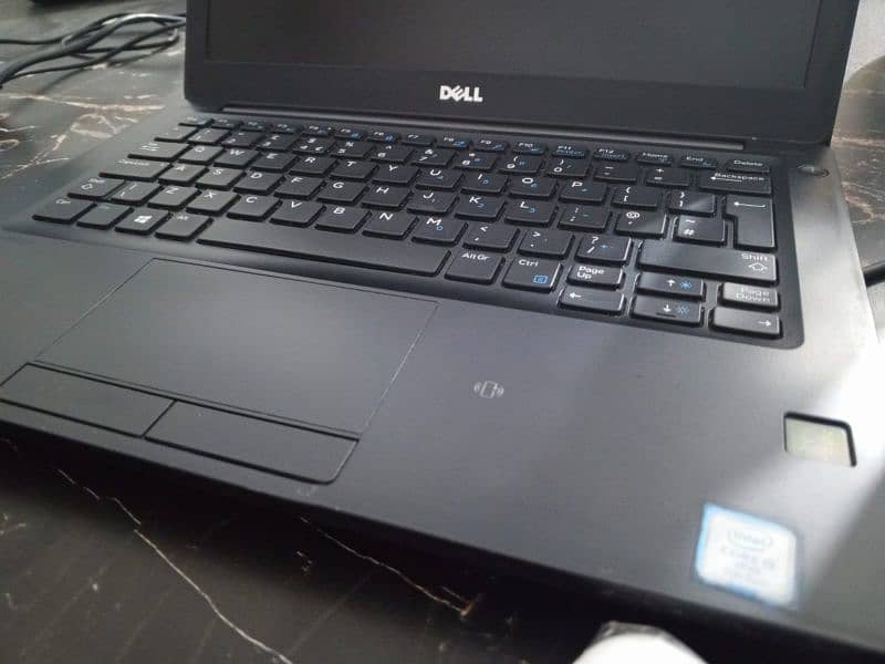 Dell Latitude 7280 I5 7th generation 1