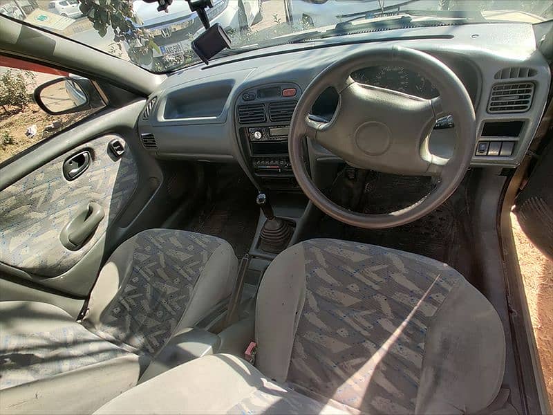 Suzuki Baleno 2004 1