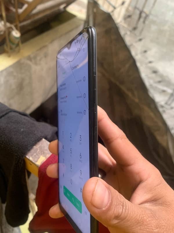 oppo A16E 4/64 condition new just front glass crack 10