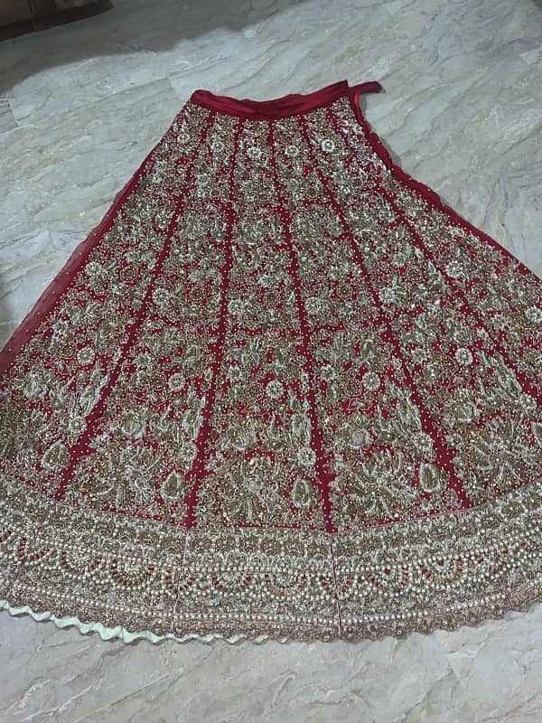 4 piece Bridal lehnga for urgent sale 0