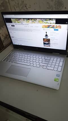 Hp Envy X360 Core i5 8th /8Gb Ram /256Gb SSD /4 Gb Dedicated Graphics