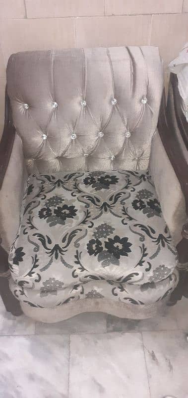 1.2 . 3 do sofa set hen used 0