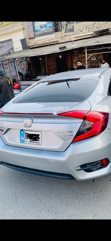 Honda Civic Oriel 2017 3