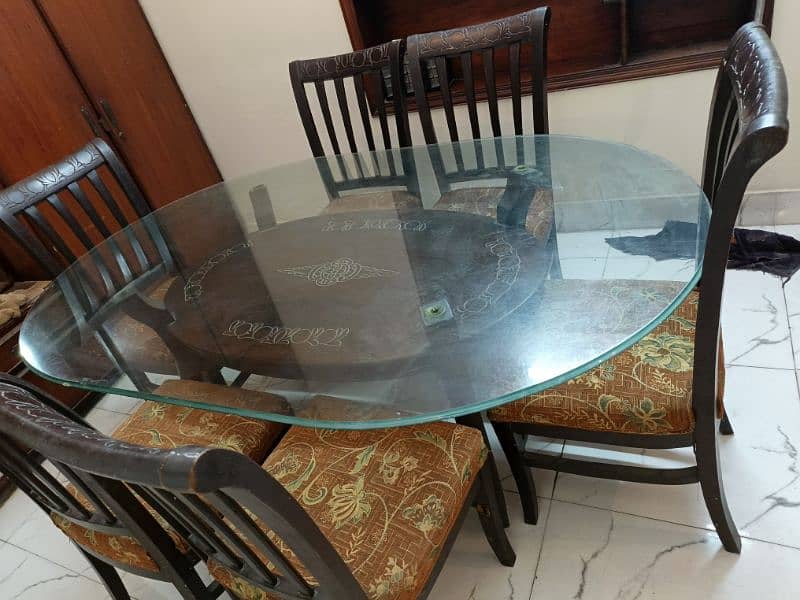 Dining Table (Six Chair Set) 3