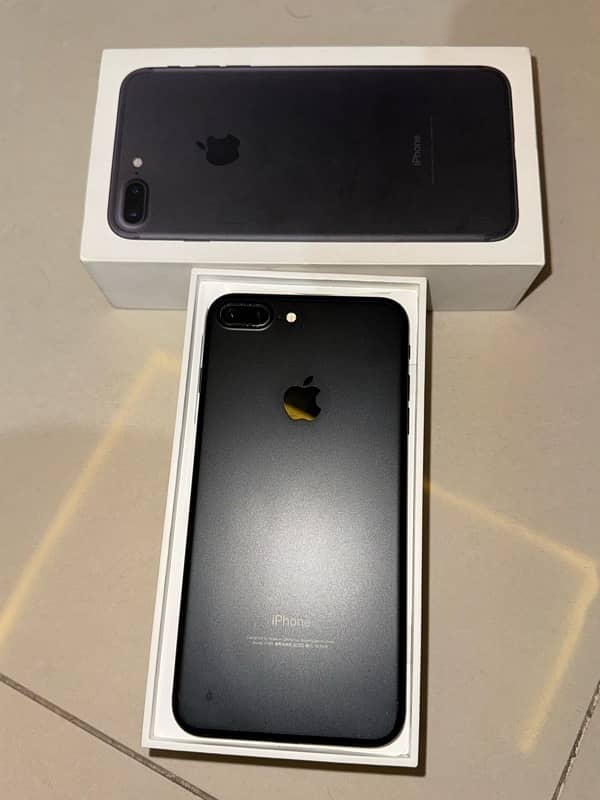 i phone 7plus 256GB PTA approved 0