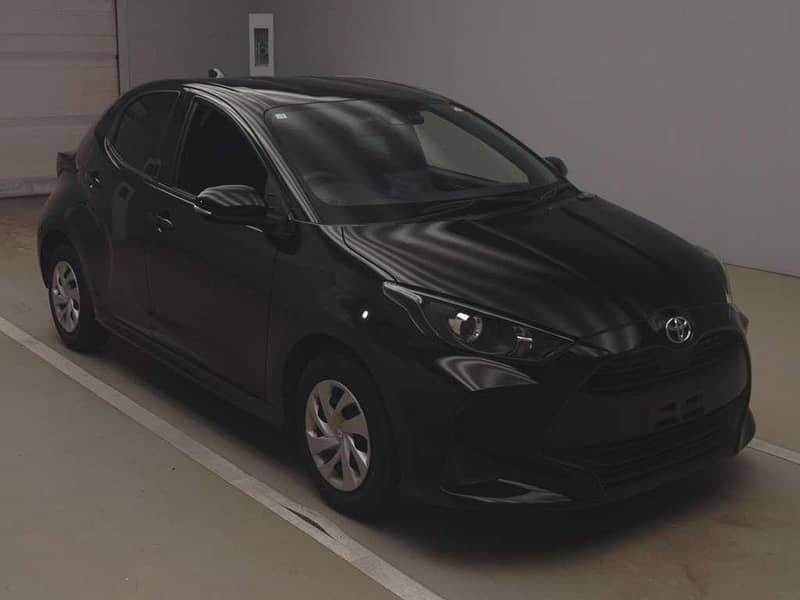 Toyota Yaris 2021 Black Fresh Import Graded Auction Sheet Low Mileage 8