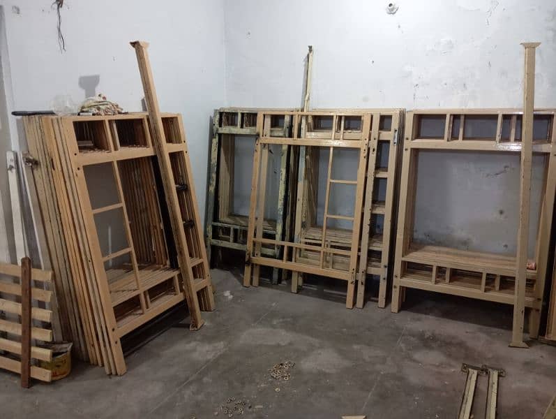 lohay k bnay huay bunk bed urgent for sale 3