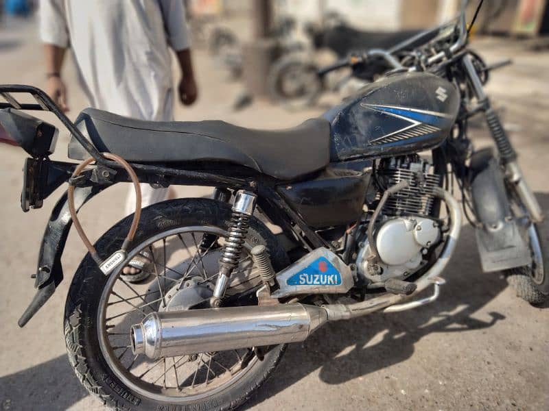 suzuki gs150 1