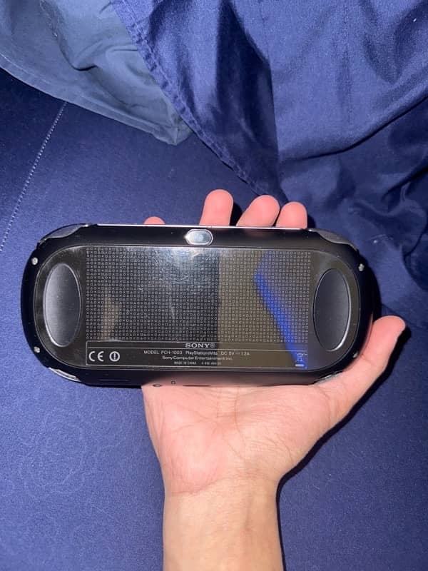 Original Ps Vita *Jailbroken with 500+ Games* 1