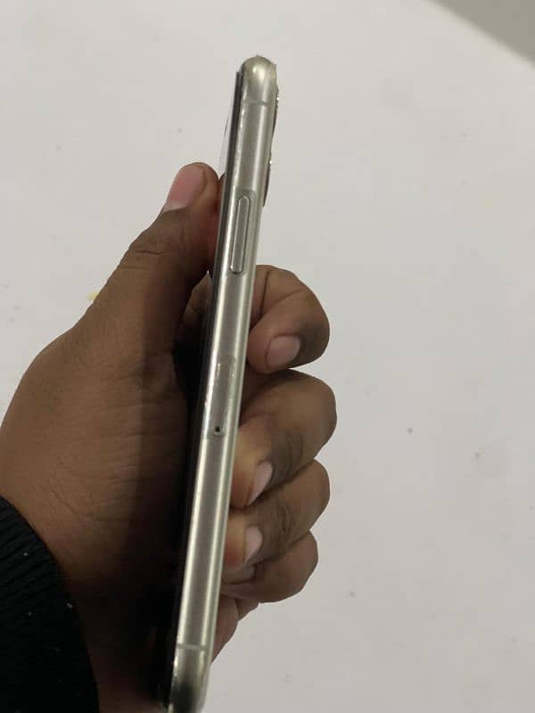 Iphone 11 Pro(Samsung,Huawei,Nokia,Tecno,Vivo,Infinix,Googlepixel,) 4