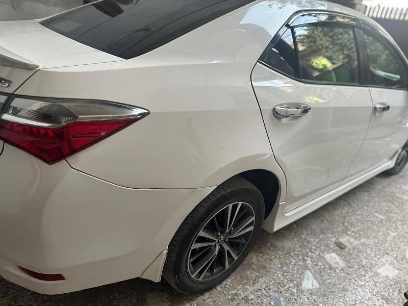 Toyota Corolla Altis 2018 1.6 4