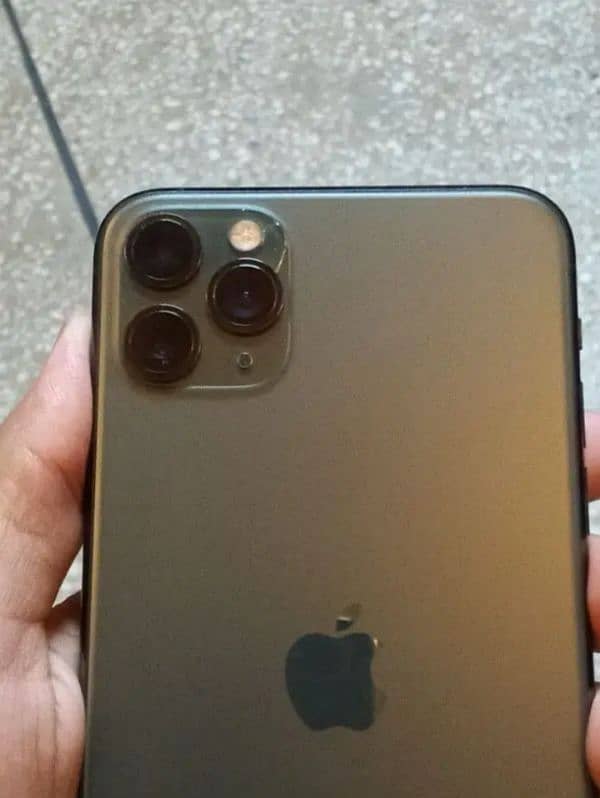 Iphone 11 pro max non pta Fu Rate is final. . . 03233009009 1