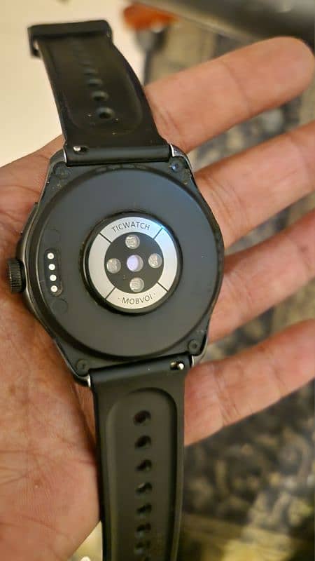 Ticwatch 5 Pro 2GB Ram 32GB Wear OS 4 1