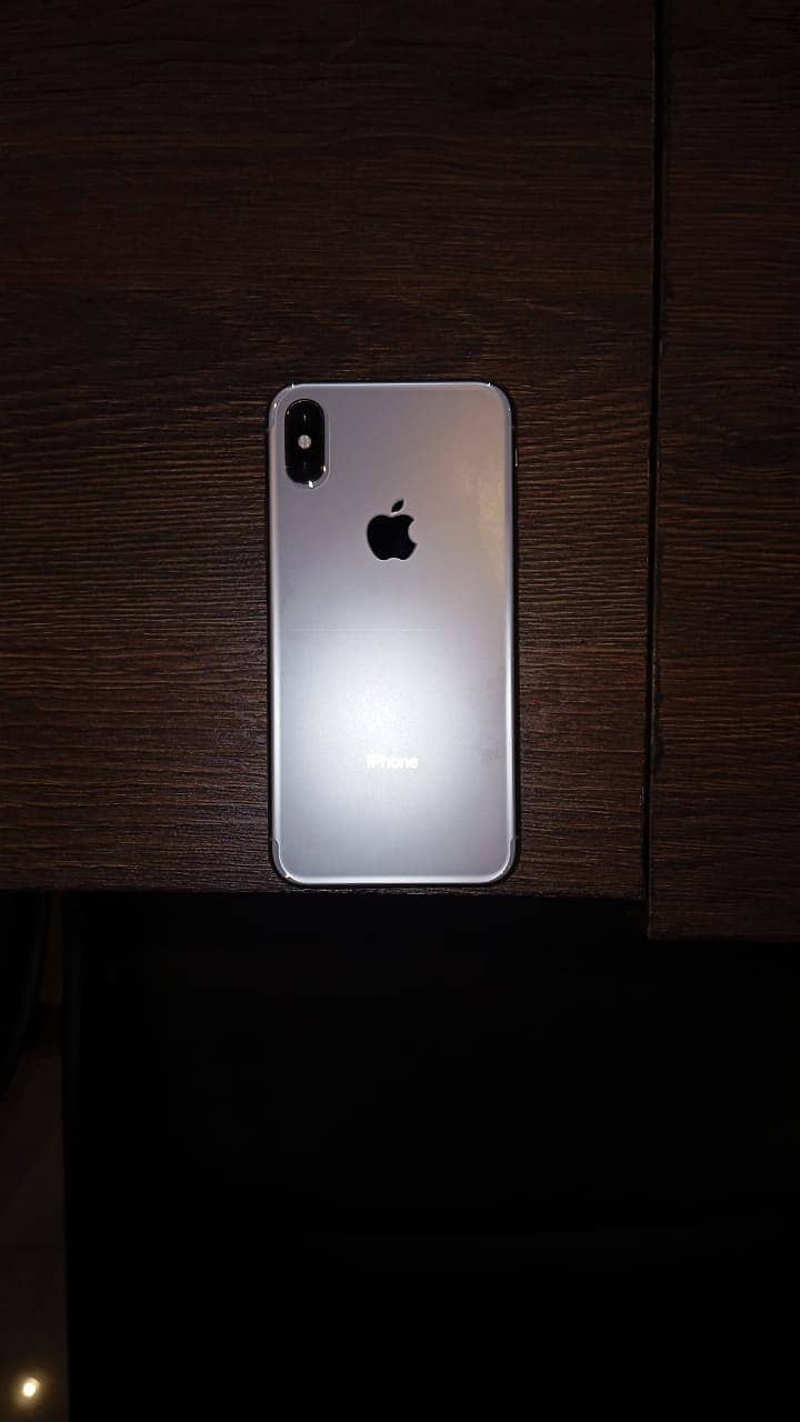 Apple iPhone X 1