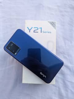 Vivo y21 with box