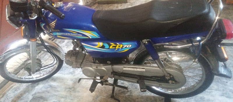 Honda CD 70 blue color manufactur 2024 3