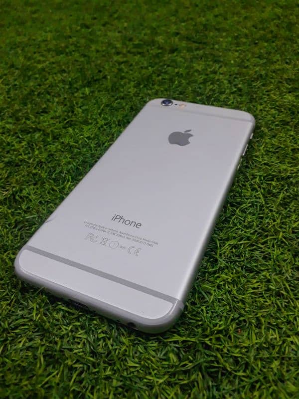 IPHONE 6 NEW CONDITION ALL OK 10 BY 10. . URGENT FOR SALE 9