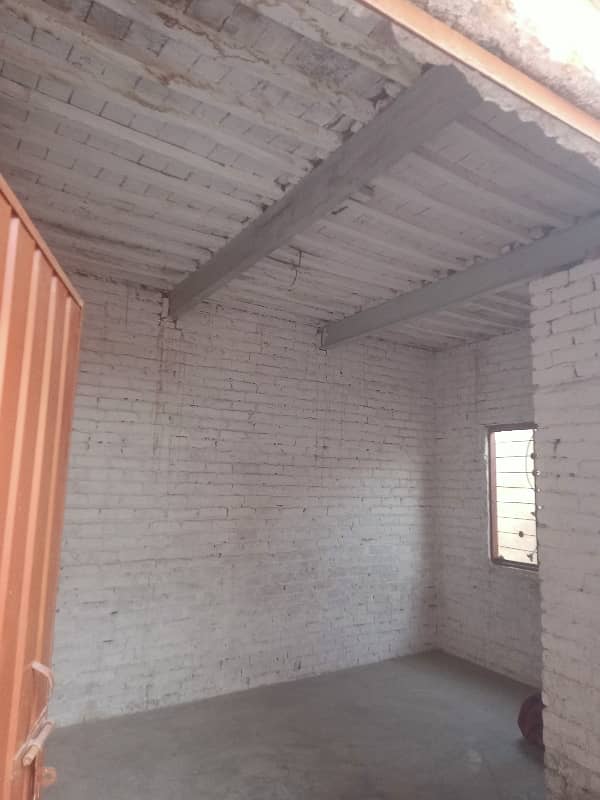 1.5 Marla 1.5 story House For Sale In Mustafa park Near To sabzazar N BLOCK Fori Rabta keray ga 2