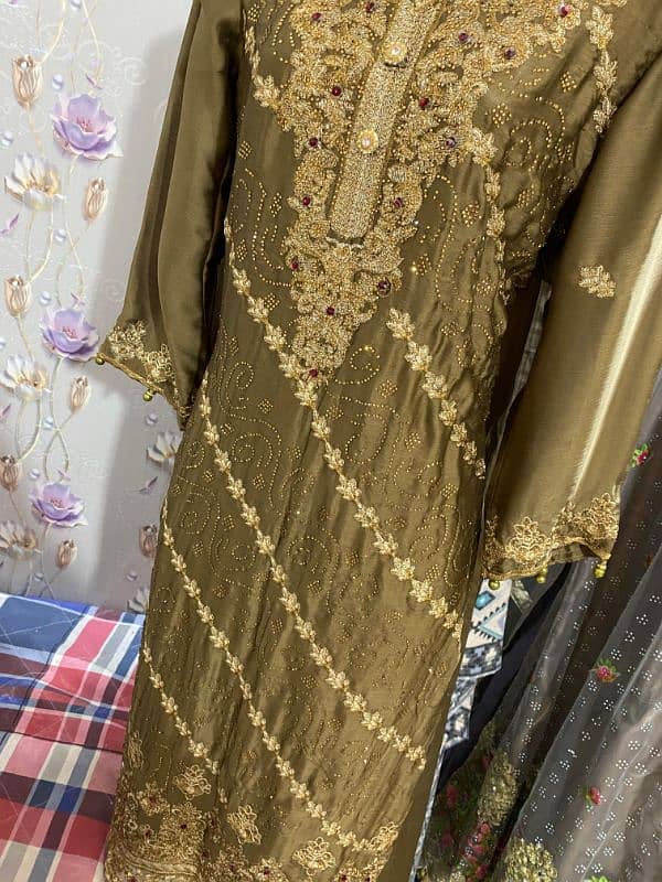 beautiful dress for sale almost new one time use 13