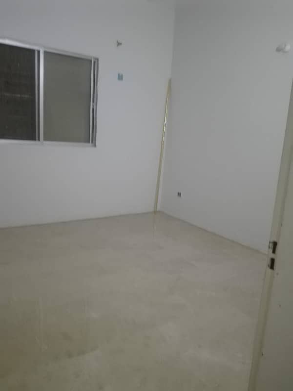 two bed dd portion for rent in johar 1