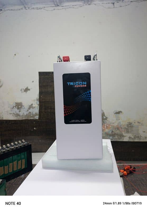 Lithium battery 12V-100Ah 4