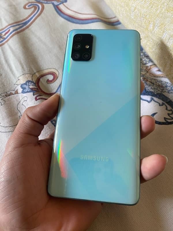 Samsung galaxy A71 8gb 128 gb 1