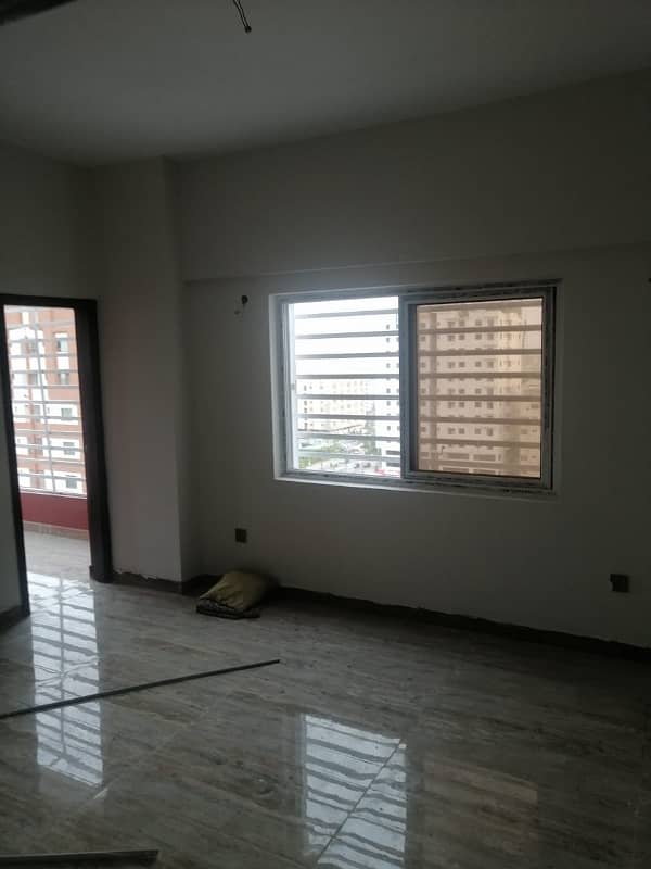 two bed dd well maintained new project for rent in johar 3