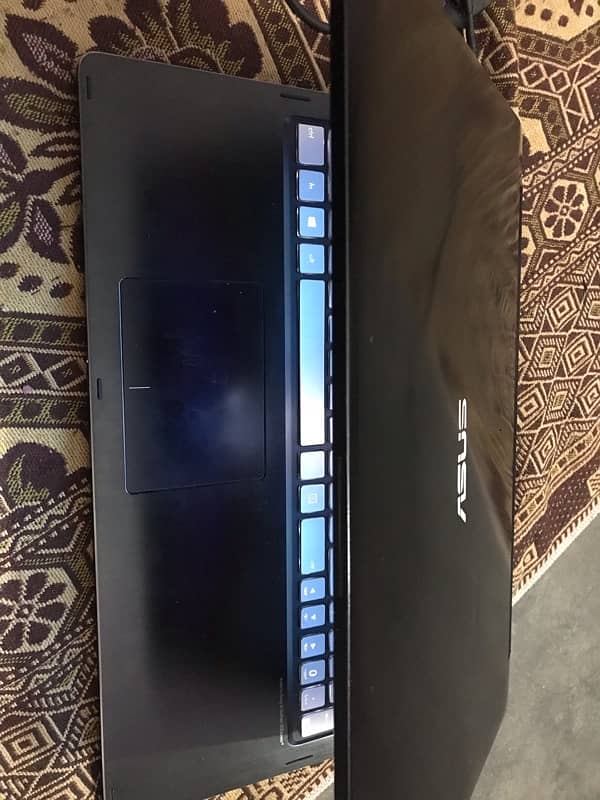 Asus i7 4th GAMING LAPTOP 1