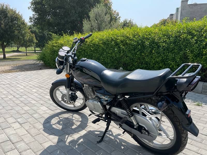 showroom condition GS 150 SE 1