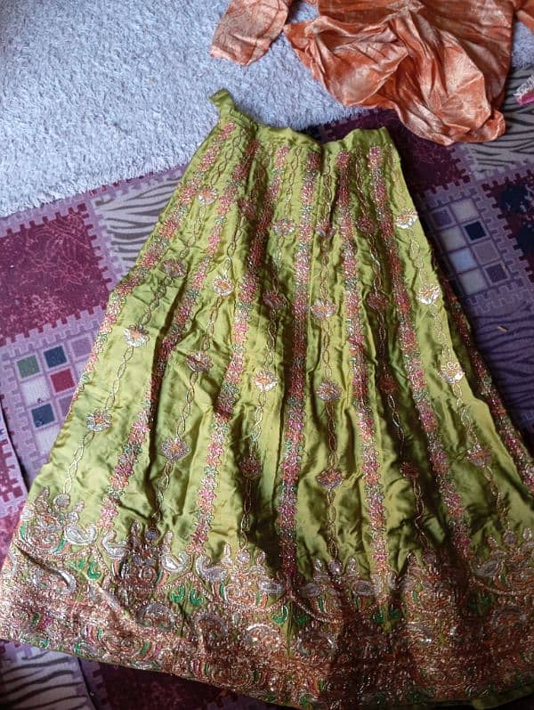 mehndi dress 7