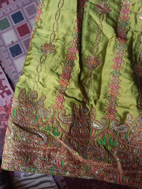 mehndi dress 8