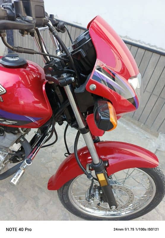 2015 Model Deluxe 125 In Mint Condition 10